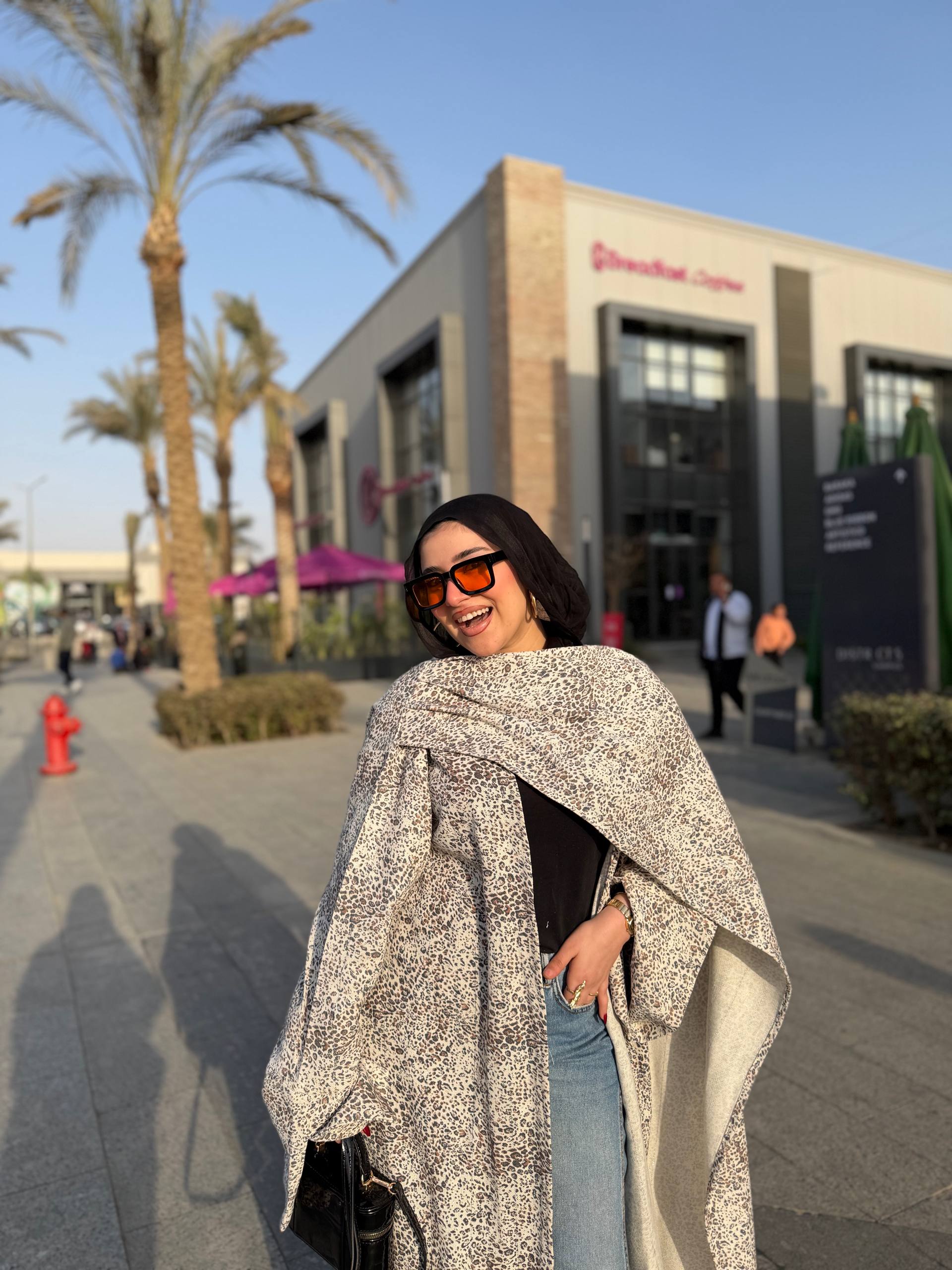 Signature Wild Shawl Abaya