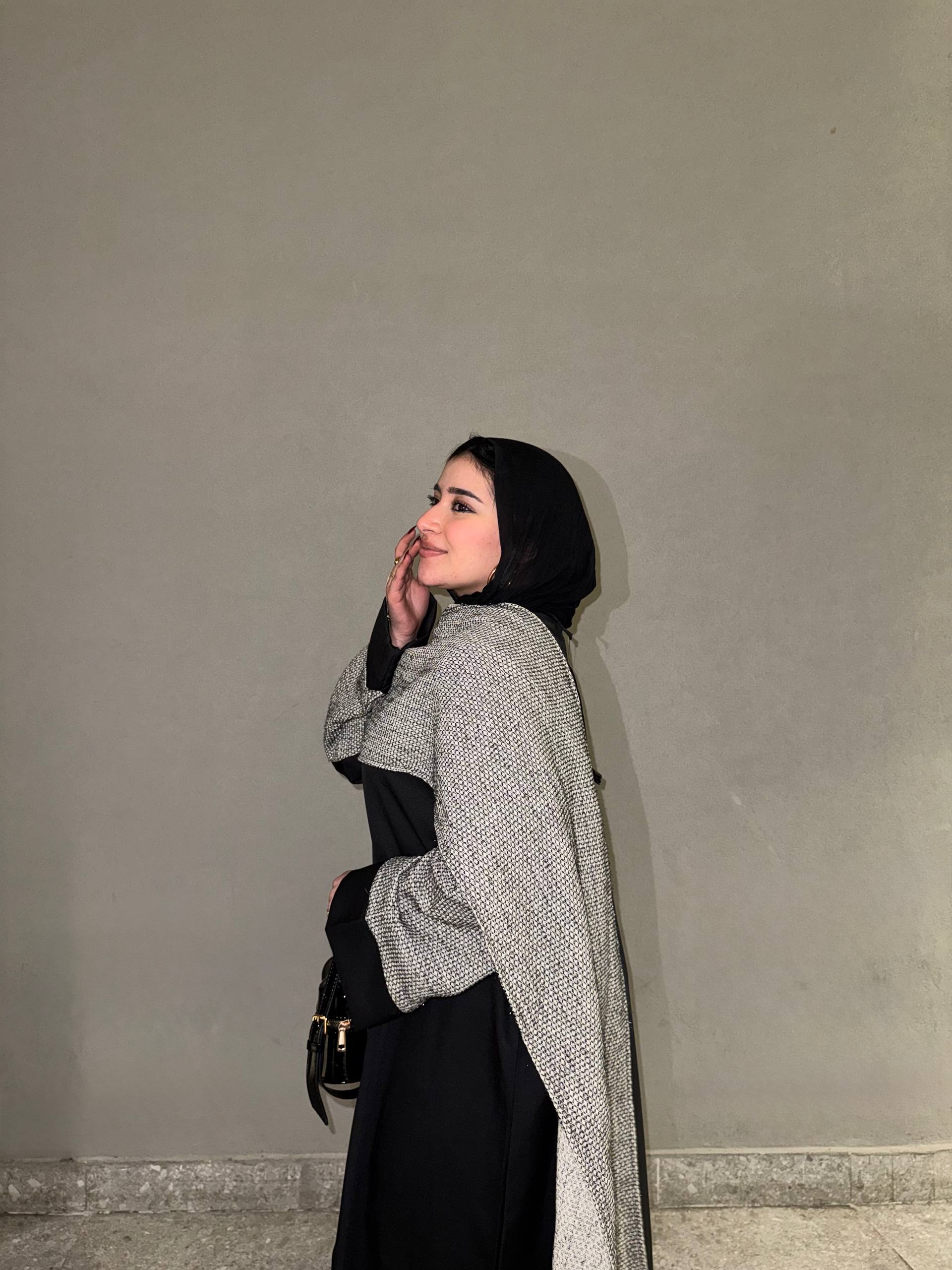 Rosaline Shawl Abaya