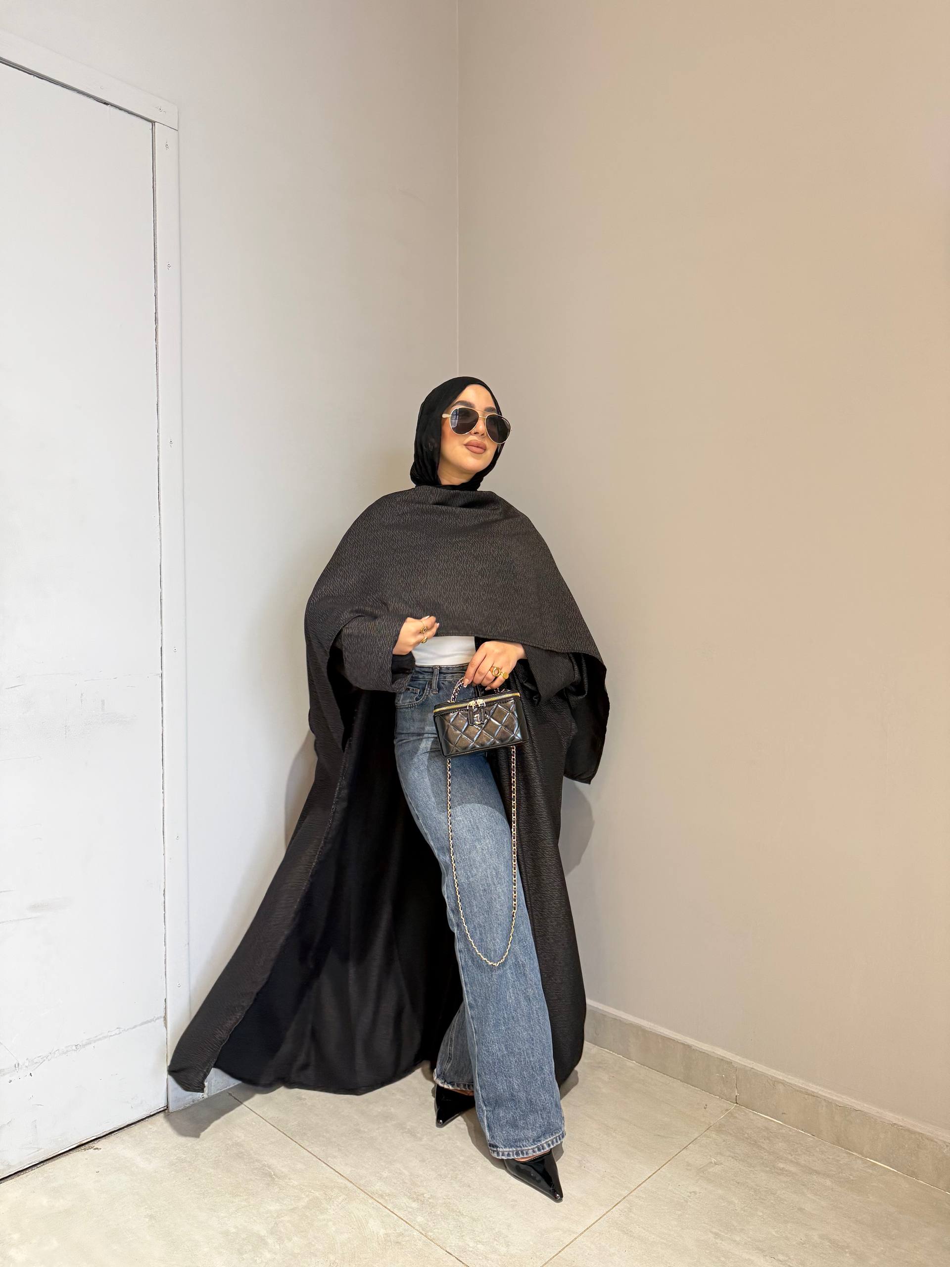 Elegant dark Accent Abaya