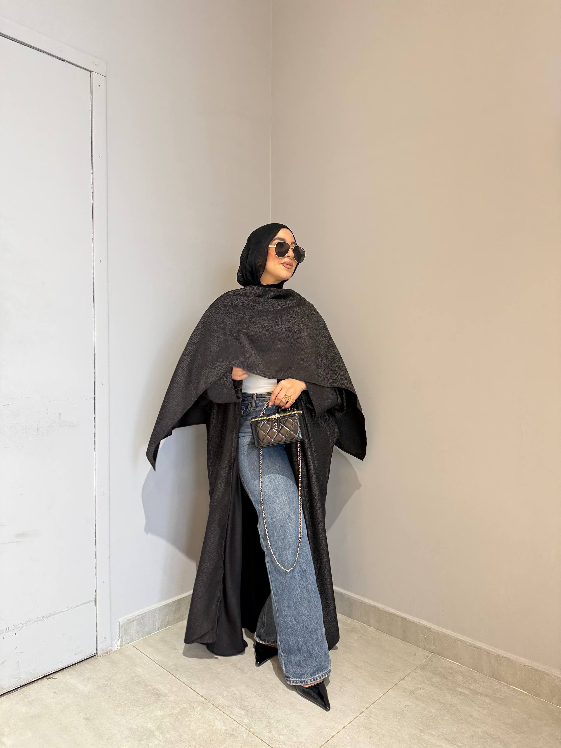 Elegant dark Accent Abaya