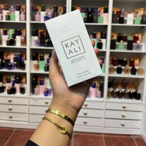 Kayali Vanilla Candy Rock Sugar | 42 100 ml with box